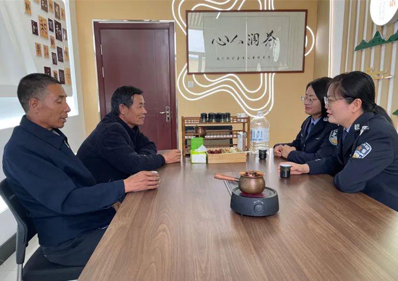 一杯罐罐茶 巧解烦心事 一杯罐罐茶 巧解烦心事